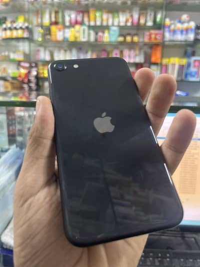 iphone se 2020 64gb non pta 10/9 contion