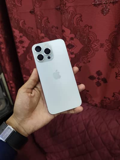 iPhone 15 Pro Max non pta jv 256gb 97 health 182 cycle count