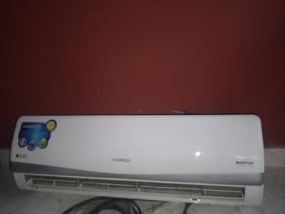 Kenwood 1•5 ton inverter ac for sale