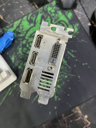Gigabyte GTX 1050 2 gb