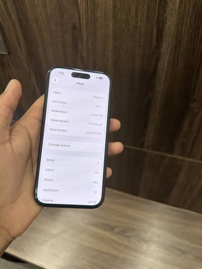 Apple iPhone 15