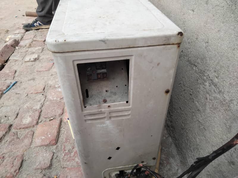 AC برائے فروخت 3