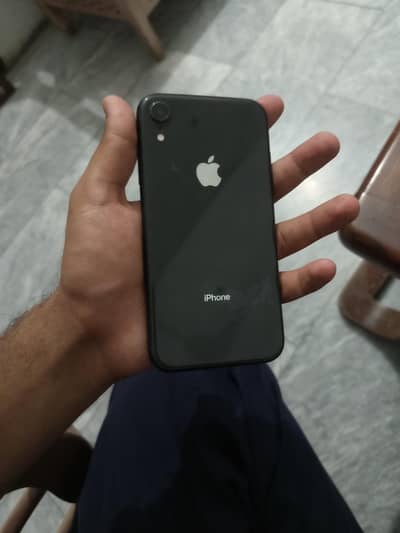 Apple iPhone XR