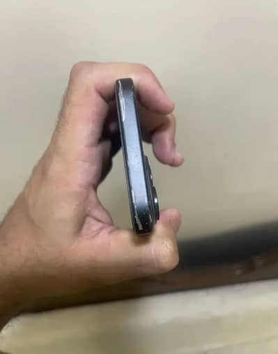 Apple iPhone 15