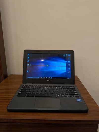 Dell 8th Generation Laptop Window 10