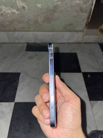 Apple iPhone 12 mini