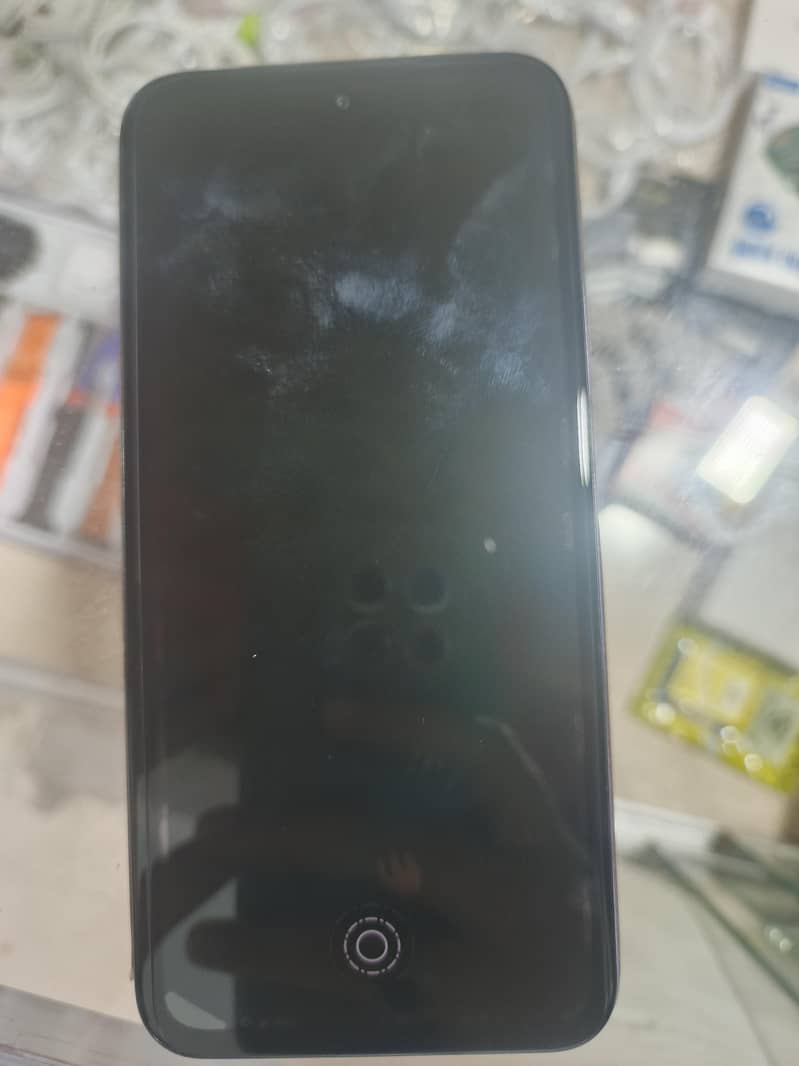 Realme C75 1