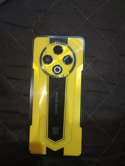 Tecno CAMON 30 transform 8 +8 gb ram