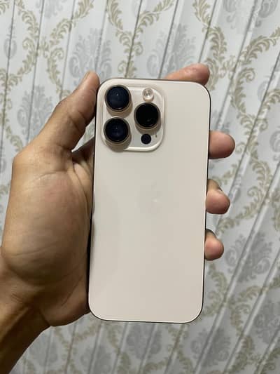Apple iPhone 16 Pro