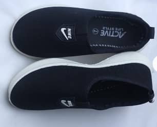Black Slip-On Sneakers for Women Pakistan