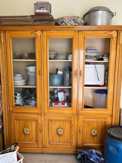 Urgent Showcase sale