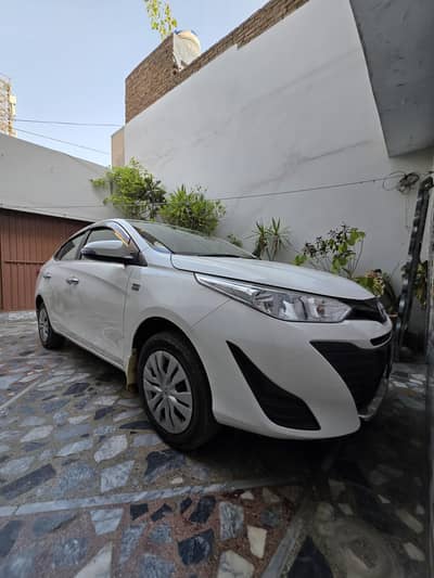 Toyota Yaris 2022 GLI. MT 1.3