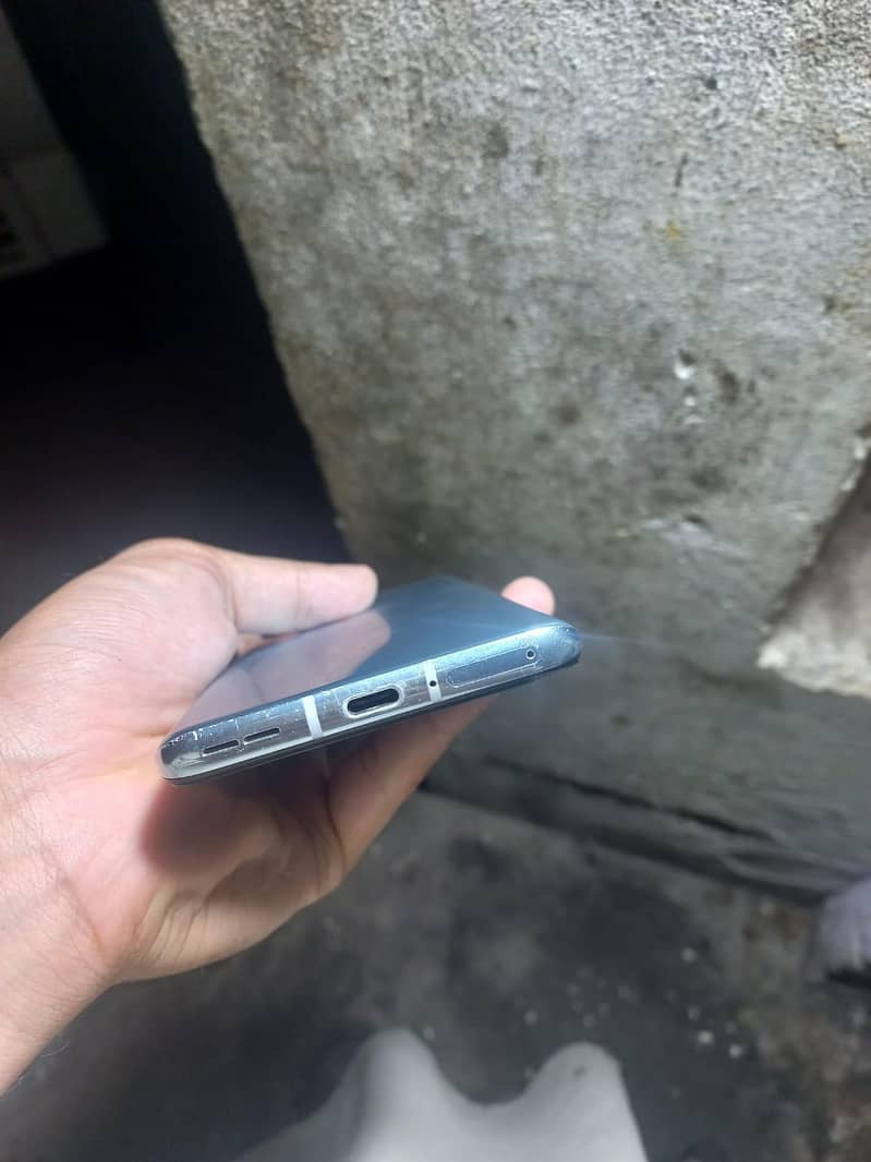 One Plus 8T 2