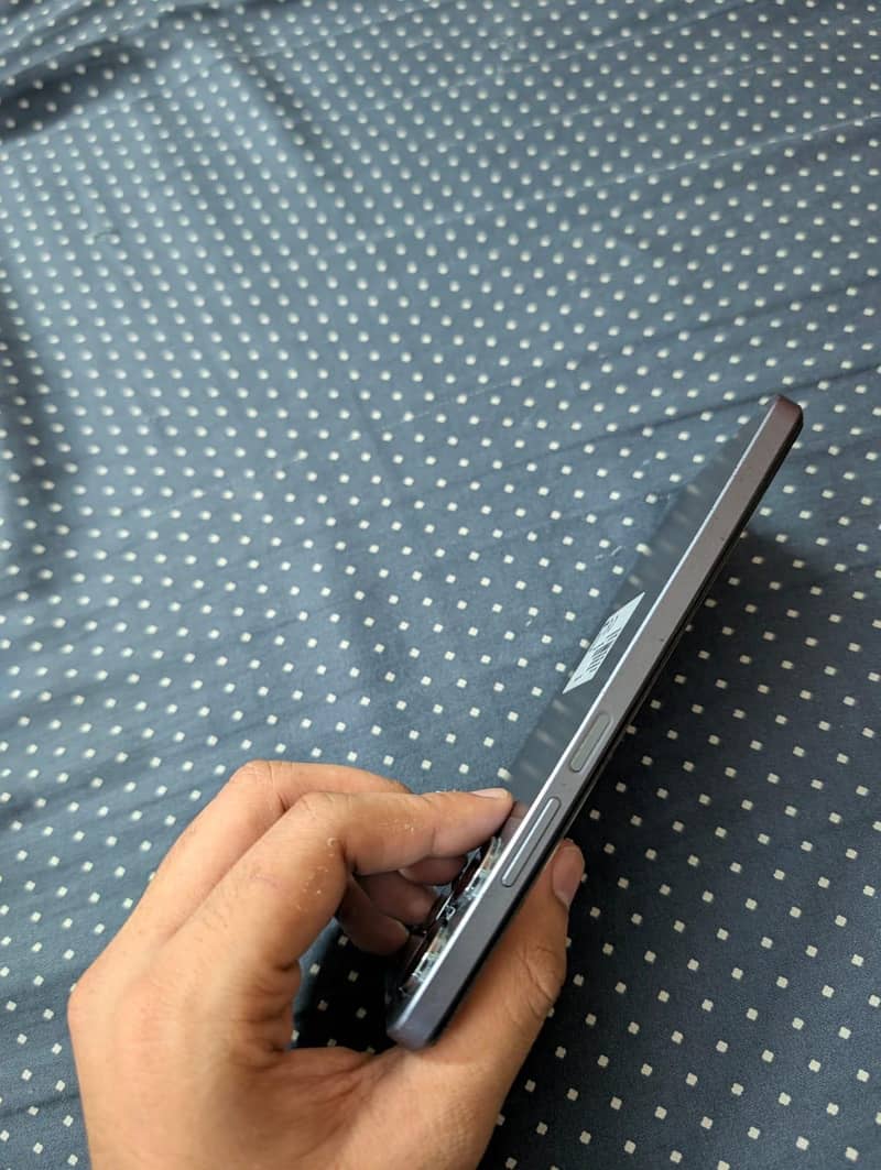 Realme- Note 50 4