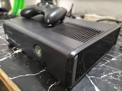 Xbox 360 Slim (RGH/JTAG) — Complete 67-Game Library