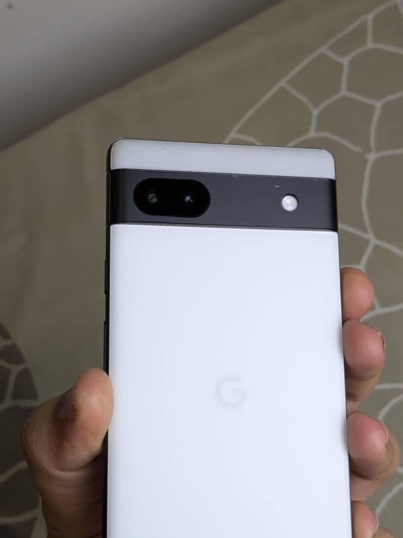 Google Pixel 6a 4