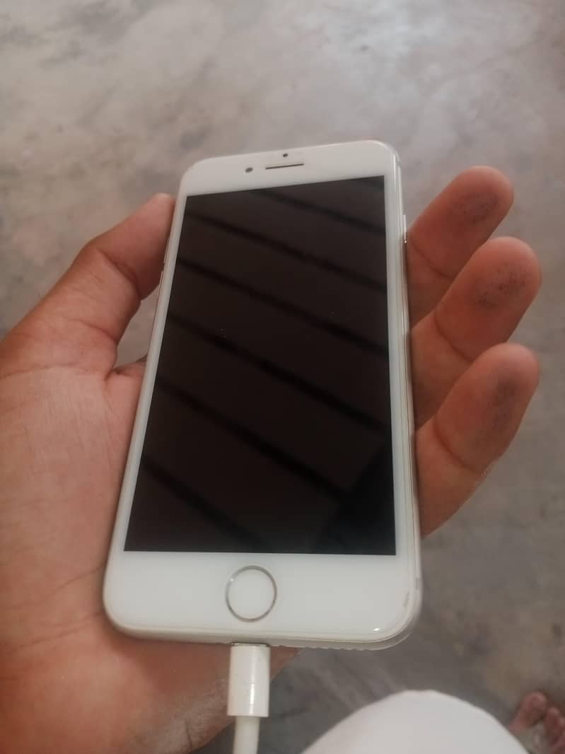 Apple iPhone 7 5