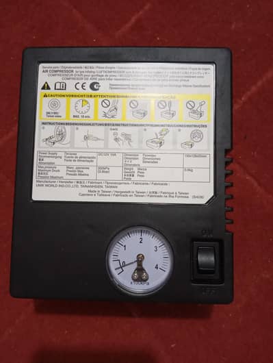 Car Tyre Inflator/Air Pump Original Japanese