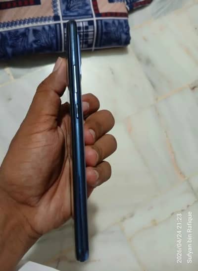 Vivo V21e for sale urgently location Tariq road road Karachi