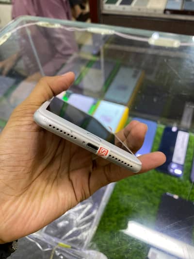 Apple iPhone 8 Plus