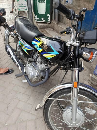Honda 125 29december 2025 delivery neat