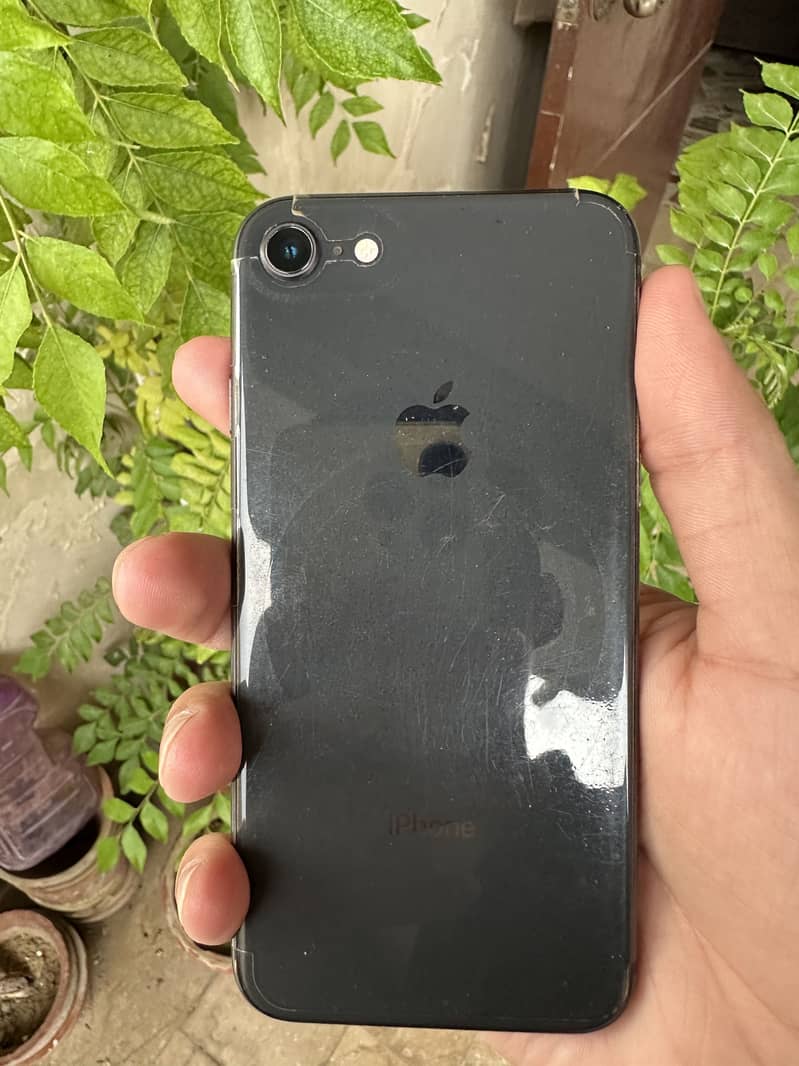 Apple iPhone 8 10