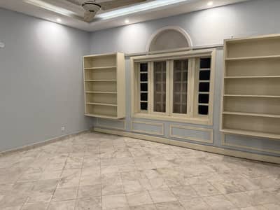 10 Marla House Available For Rent in Gulberg 2 Lahore For Office Use