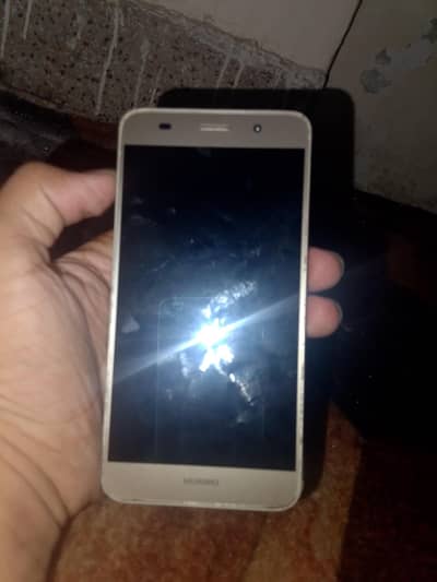 Huawei Y6