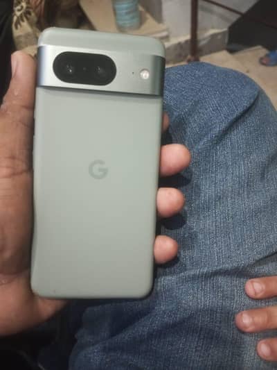 Google Pixel 8