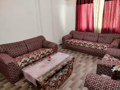 big size 7 seater sofa set.