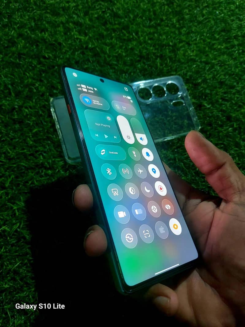 Tecno CAMON 40 6