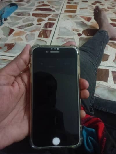 Apple iPhone 7