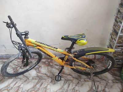 cycle achi condition brand ki cycle h location Faisalabad size 22