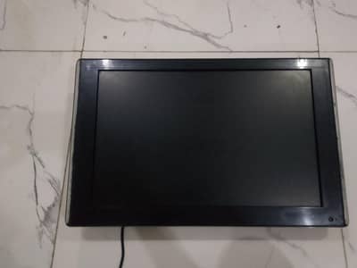LCD– Good Condition – 100% Working