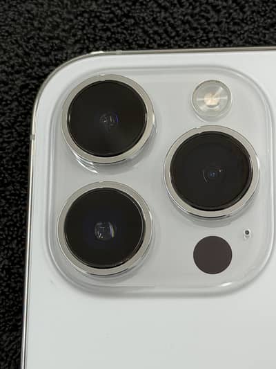 Apple iPhone 14 pro