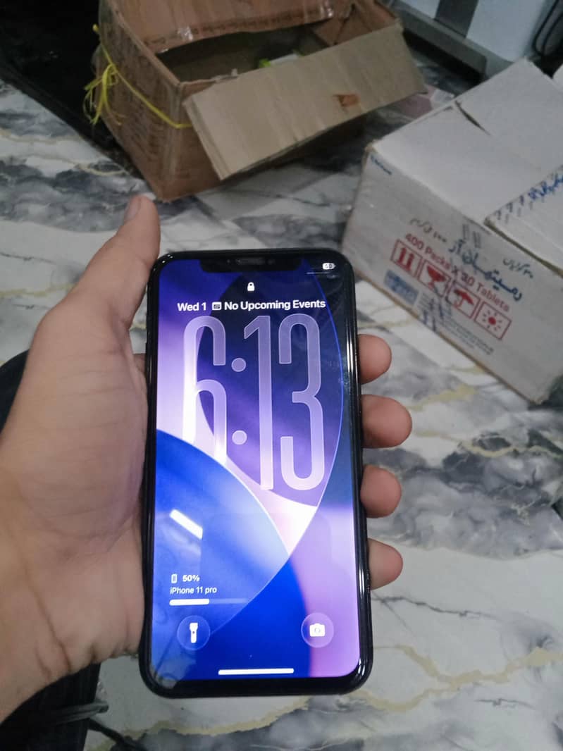 Apple iPhone 11 Pro 1