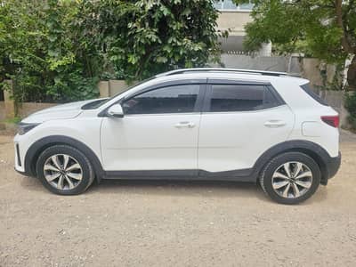 KIA STONIC EX+