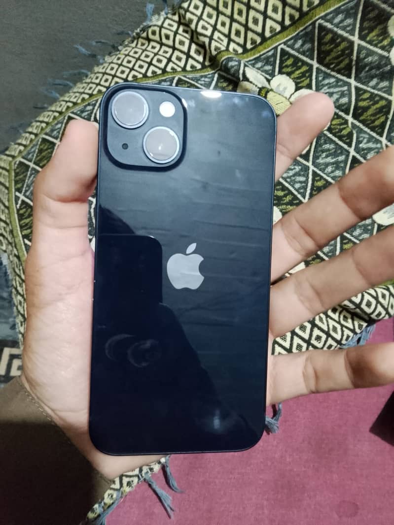 Apple iPhone 13 1