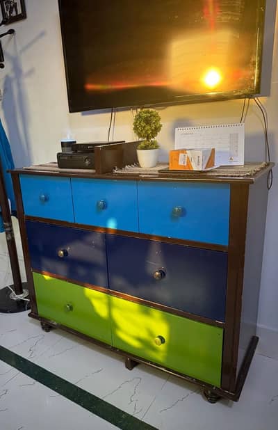 URGENT KIDS LCD DRAWER TABLE FOR SALE