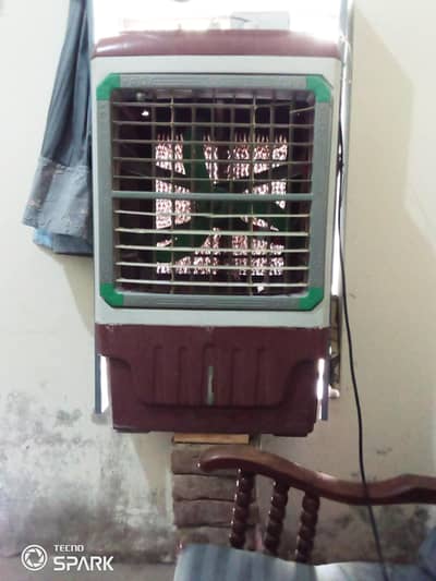 12v plastic cooler