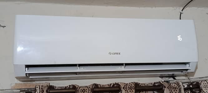 Gree AC 1.5 Ton/AC/Gree/Air Conditioner for Urgent Sale
