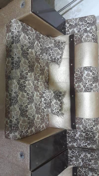 old sofa for sale 1 +2+3 complete set