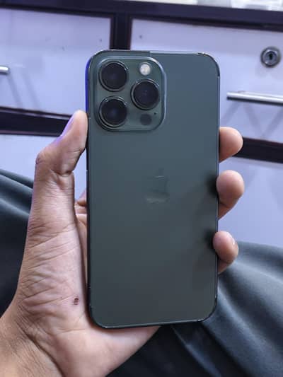 Apple iPhone 13 Pro