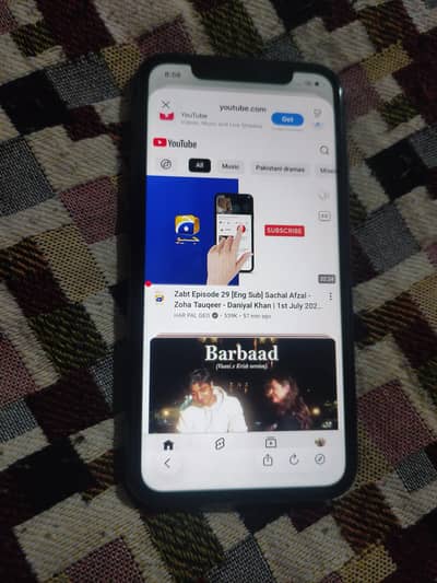 Apple iPhone 11