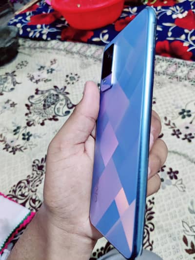 Vivo V21e