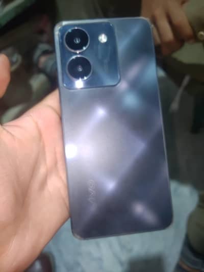 Vivo Y36