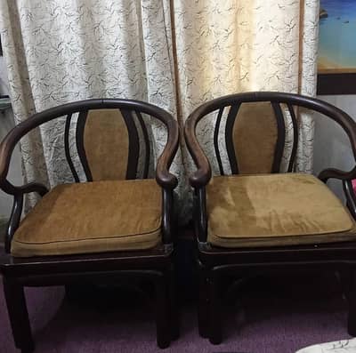 Wooden Sofa Set – Good Condition
