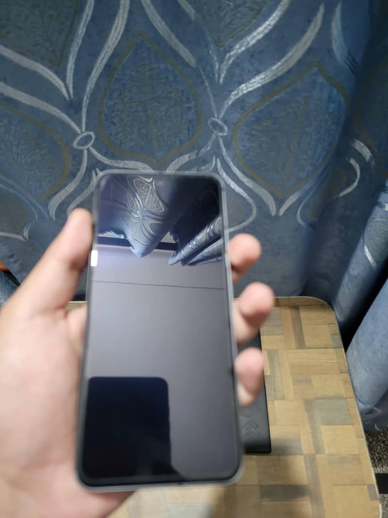 Google Pixel 8 2