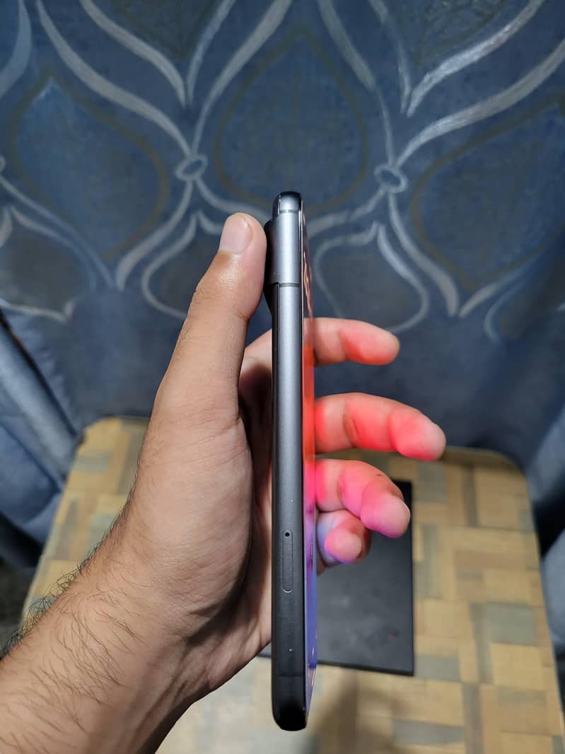 Google Pixel 8 3