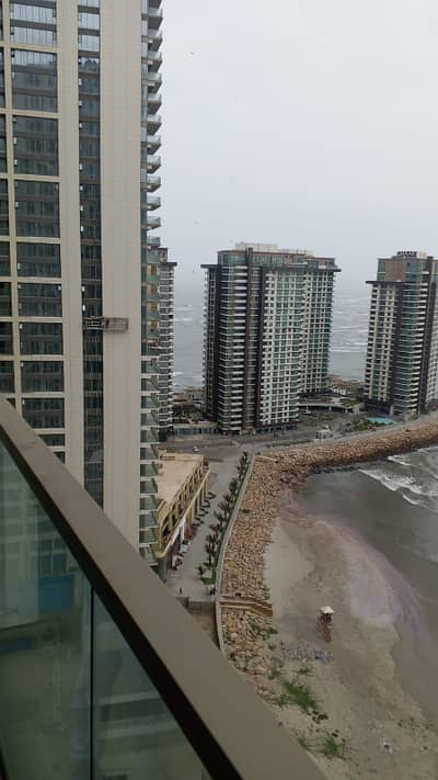 EXCLUSIVE CITY FACING APARTMENT FOR RENT The Views Emaar Karachi